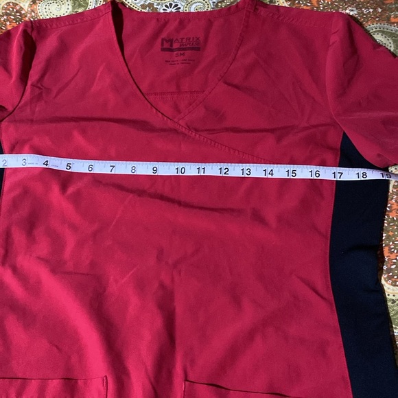 Matrix impulse scrub top (9.9.24) - Picture 6 of 9